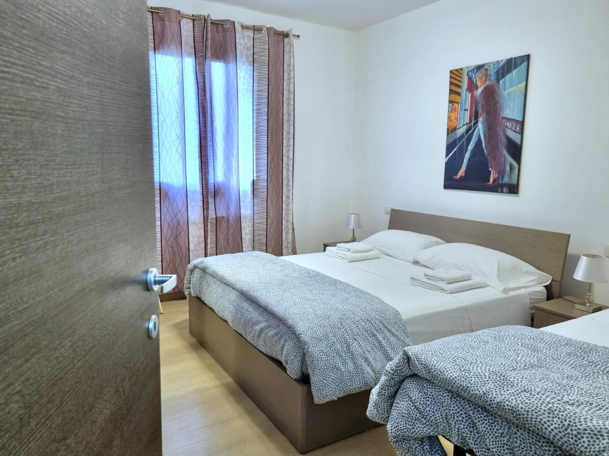ValeValeHome - fully equipped kitchen, reserved parking, big garden Olbia Eksteriør bilde
